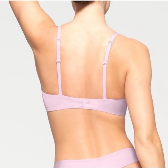 NEW SKIMS WIRELESS FORM T SHIRT DEMI BRA BABY PINK 36C - Picture 3 of 6